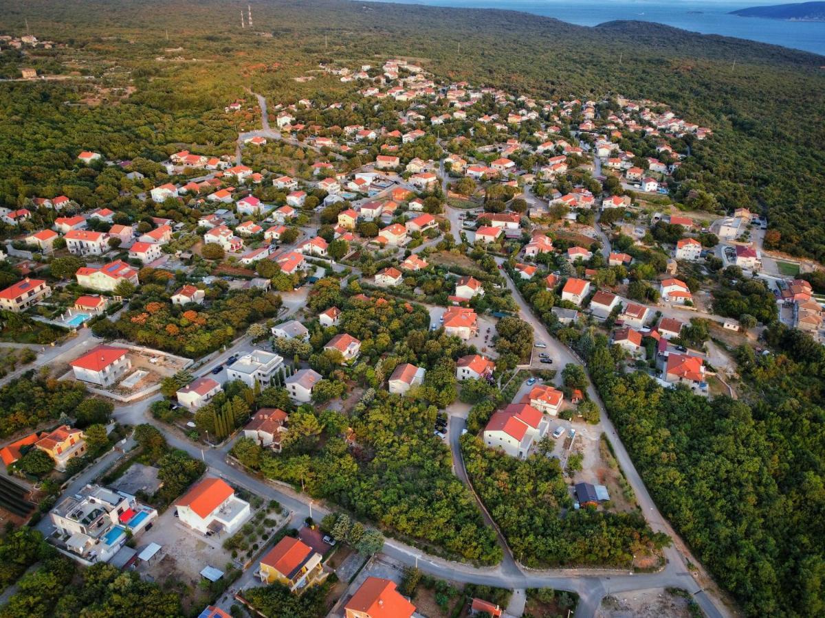 Apartments Milena Pinezići Eksteriør bilde